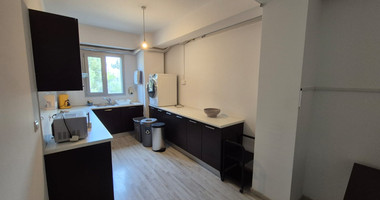 Office for Rent Agia Filaxi Spacious and Bright