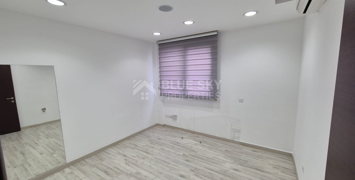 Office for Rent Agia Filaxi Spacious and Bright