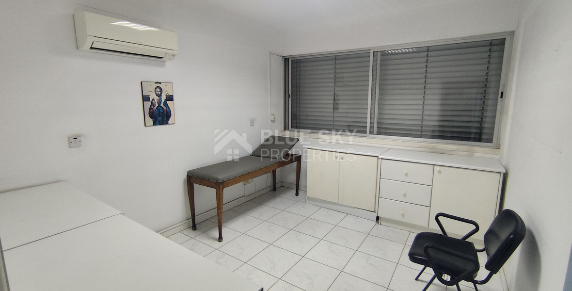 Office for rent in Agia Zoni, Limassol