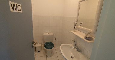 Office for rent in Agia Zoni, Limassol