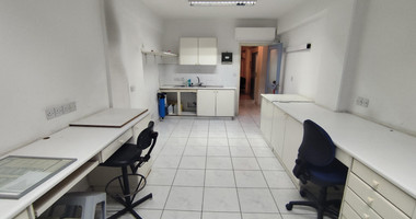 Office for rent in Agia Zoni, Limassol