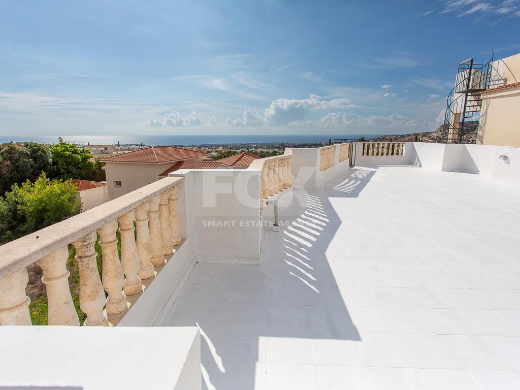 Three-Bedroom Semi-Detached House for Sale in Peyia, Paphos District