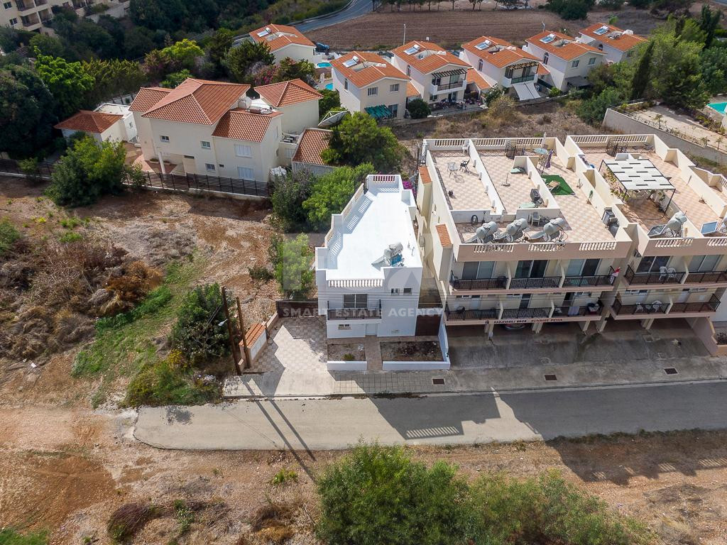 Three-Bedroom Semi-Detached House for Sale in Peyia, Paphos District