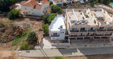 Three-Bedroom Semi-Detached House for Sale in Peyia, Paphos District