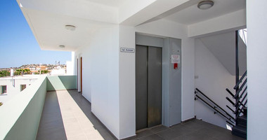 Two-Bedroom Apartment for Sale in Peyia, Paphos – Ideal for Rental or Private Use with seperate title deed