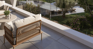 Spacious Four-Bedroom Penthouse with private Roof Garden Near Amathus, Limassol