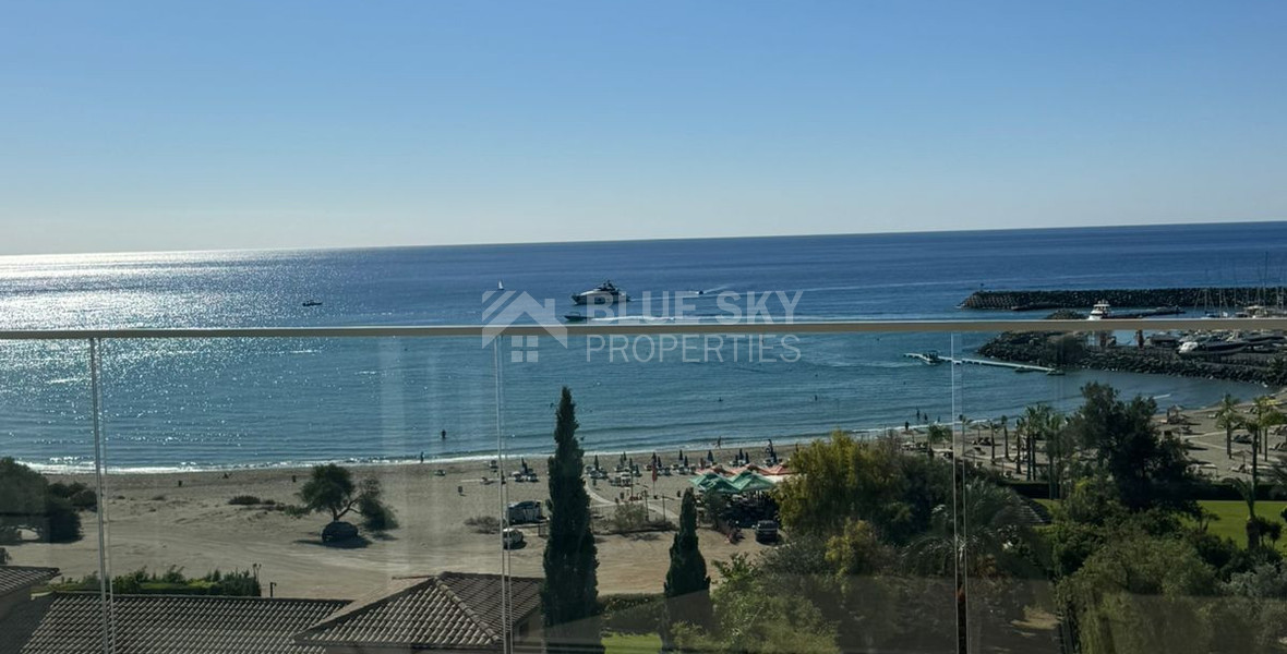Prestigious two-bedroom apartment for sale in Pyrgos tourist area