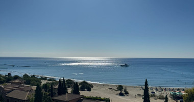 Prestigious two-bedroom apartment for sale in Pyrgos tourist area