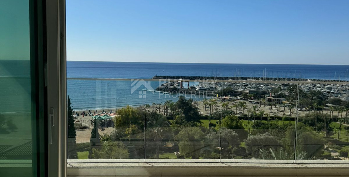 Prestigious two-bedroom apartment for sale in Pyrgos tourist area