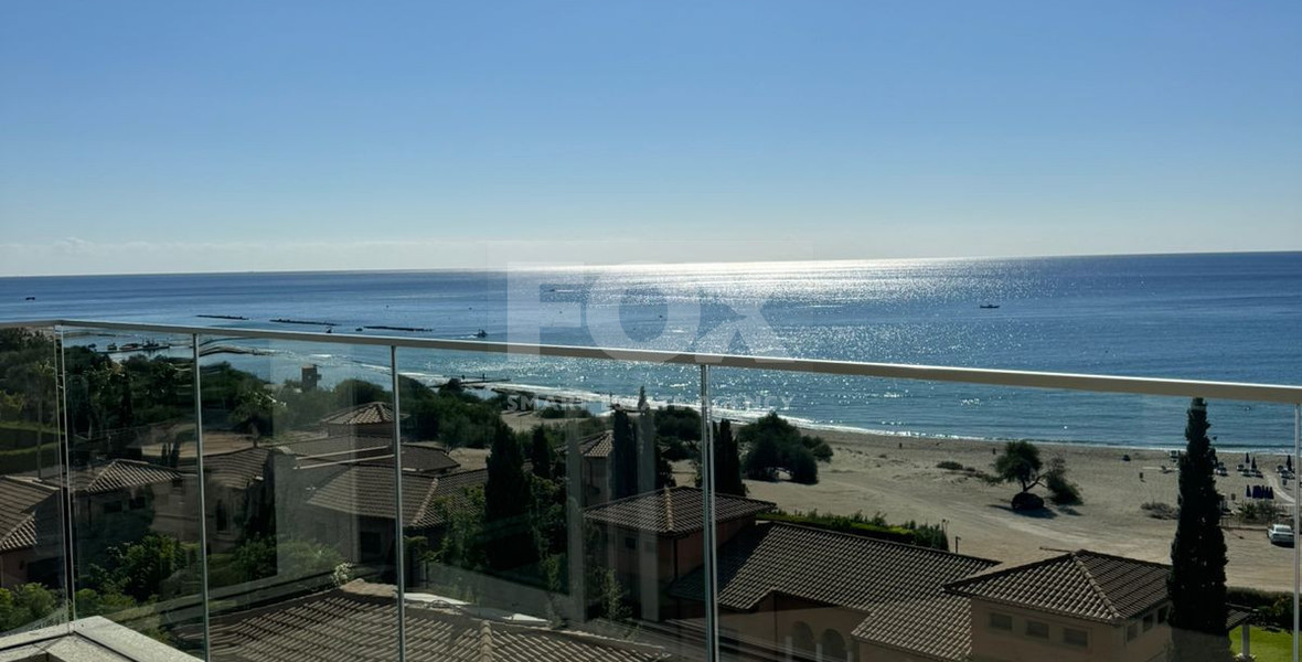 Prestigious two-bedroom apartment for sale in Pyrgos tourist area