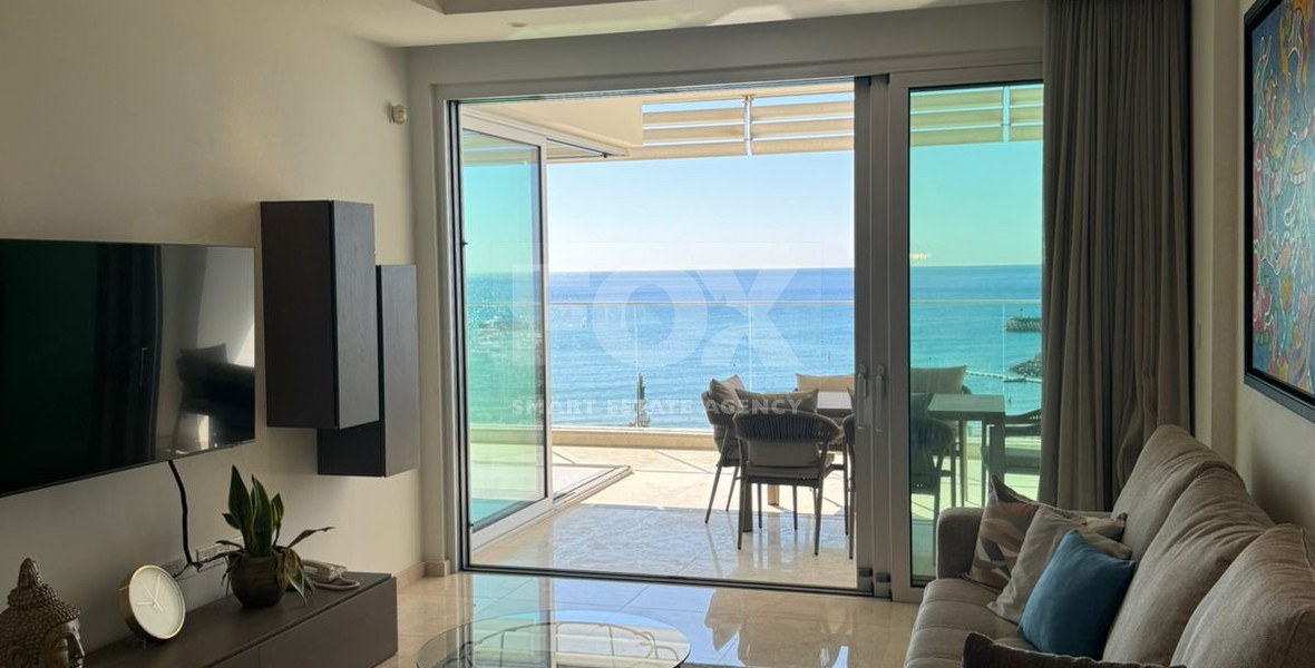 Prestigious two-bedroom apartment for sale in Pyrgos tourist area