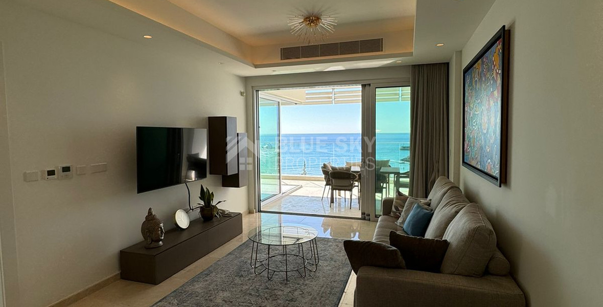 Prestigious two-bedroom apartment for sale in Pyrgos tourist area