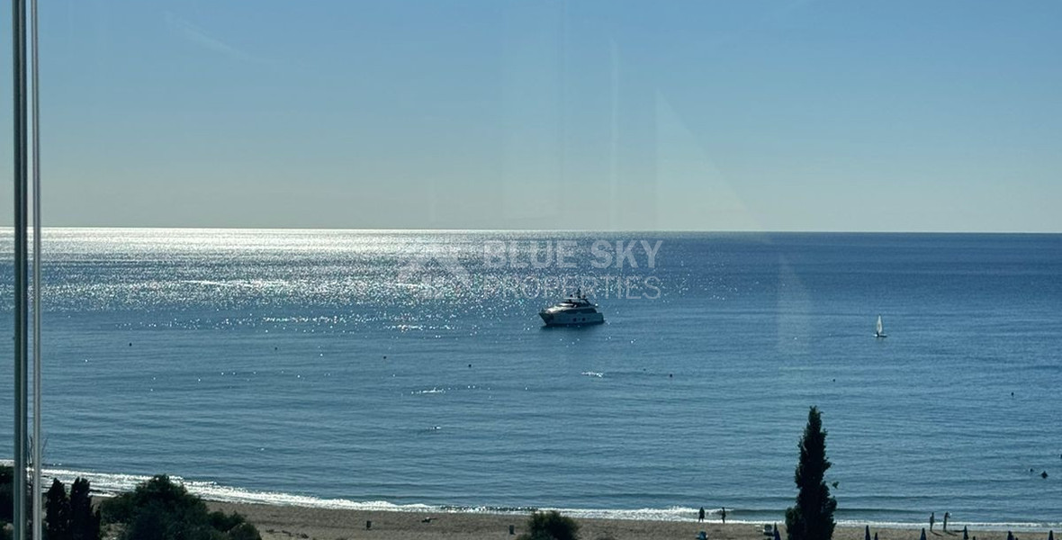 Prestigious two-bedroom apartment for sale in Pyrgos tourist area