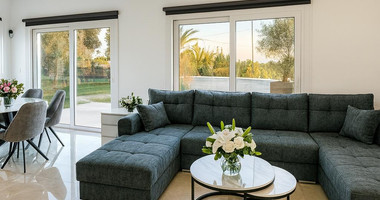 Brand New Four Bedroom Villa for rent , in Scenic Sea Caves