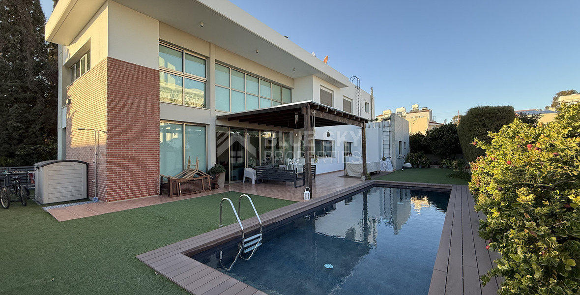 For Rent Elegant four-Bedroom Bespoke Residence in Agios Athanasios below the highway within walking distance to all amenities and easy access to schools.