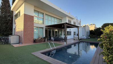 For Rent Elegant four-Bedroom Bespoke Residence in Agios Athanasios below the highway within walking distance to all amenities and easy access to schools.