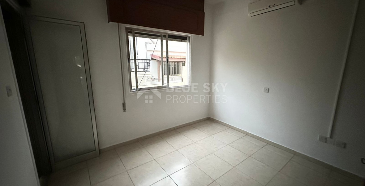 Spacious 3-Bedroom Ground Floor House for Rent in Zakaki,Limassol.