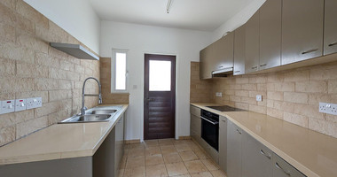 Paphos Semi-Detached two-Bed Home with Pool & Courtyard – Ideal Location, for sale