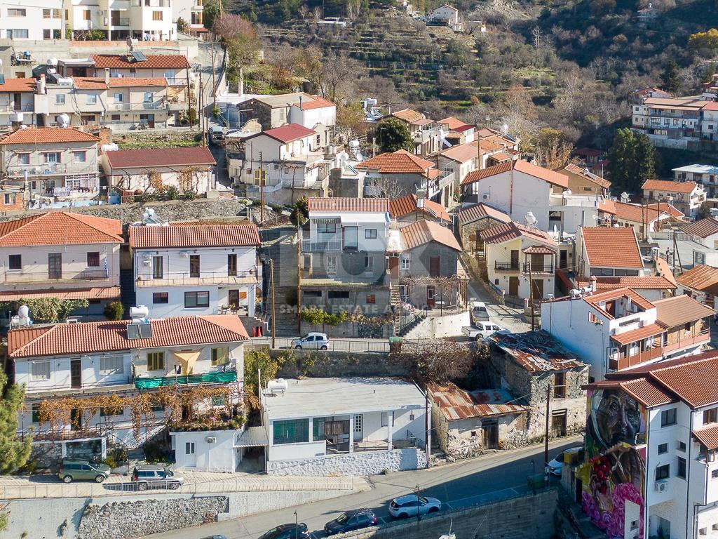 For Sale Upper Floor House with Semi-Basement in Agros, Limassol