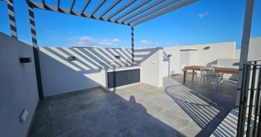 Modern Two Bedroom Apartment for sale in Tserkezoi Tsiftlikoudia- Private ROOF GARDEN