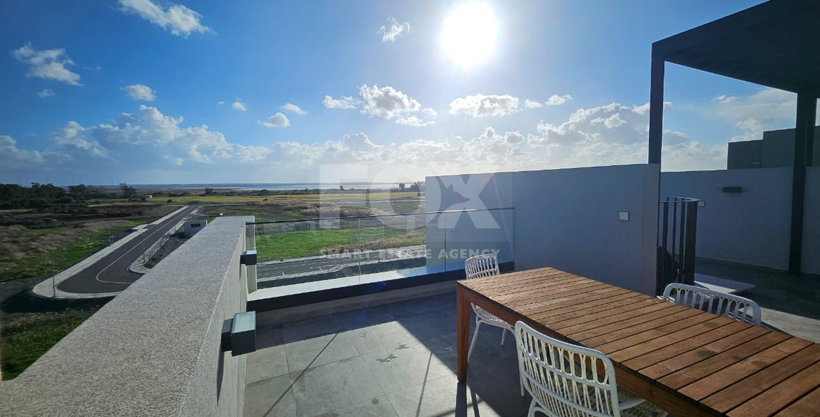 Modern Two Bedroom Apartment for sale in Tserkezoi Tsiftlikoudia- Private ROOF GARDEN