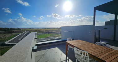 Modern Two Bedroom Apartment for sale in Tserkezoi Tsiftlikoudia- Private ROOF GARDEN