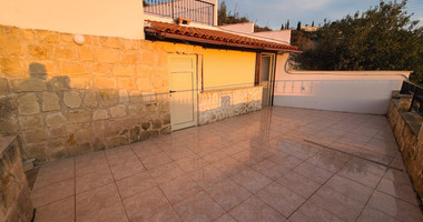 Luxury Detached four Bedroom House with unobstructed sea views and private swimming pool located in Tsada, Pafos for sale.