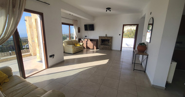 Luxury Detached four Bedroom House with unobstructed sea views and private swimming pool located in Tsada, Pafos for sale.