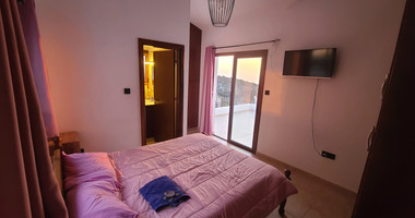 Luxury Detached four Bedroom House with unobstructed sea views and private swimming pool located in Tsada, Pafos for sale.