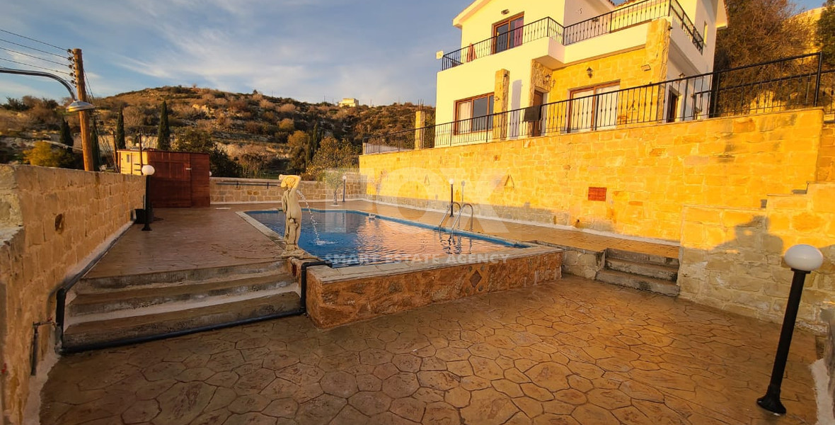 Luxury Detached four Bedroom House with unobstructed sea views and private swimming pool located in Tsada, Pafos for sale.