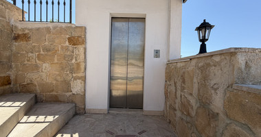 Luxury Detached four Bedroom House with unobstructed sea views and private swimming pool located in Tsada, Pafos for sale.