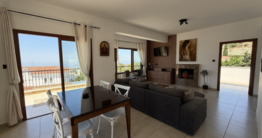 Luxury Detached four Bedroom House with unobstructed sea views and private swimming pool located in Tsada, Pafos for sale.