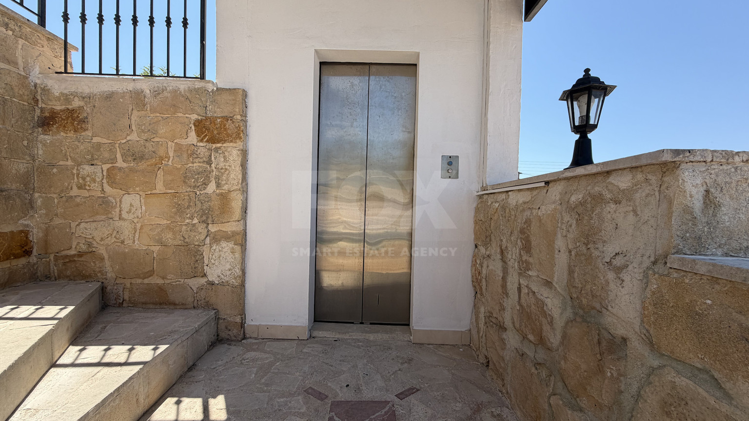 Luxury Detached four Bedroom House with unobstructed sea views and private swimming pool located in Tsada, Pafos for sale.
