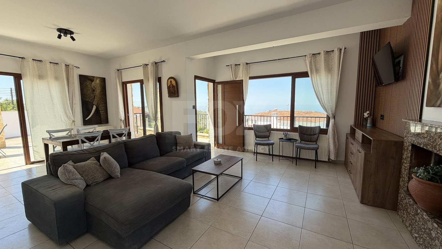 Luxury Detached four Bedroom House with unobstructed sea views and private swimming pool located in Tsada, Pafos for sale.
