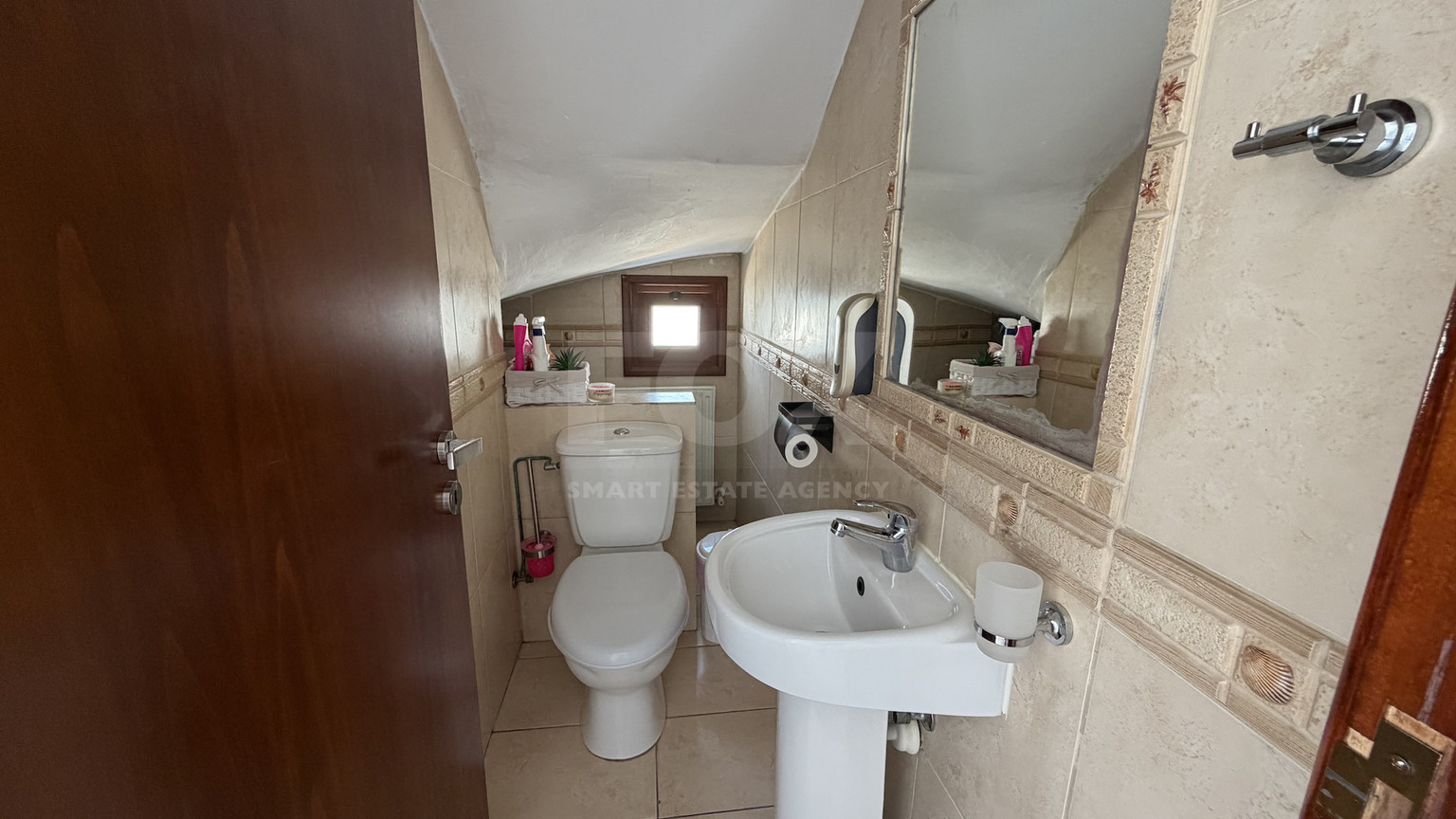 Luxury Detached four Bedroom House with unobstructed sea views and private swimming pool located in Tsada, Pafos for sale.