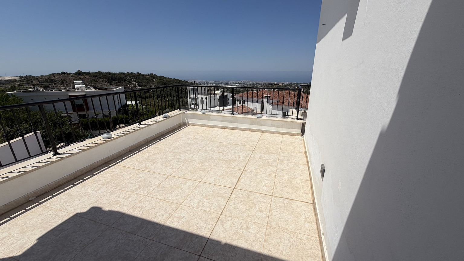 Luxury Detached four Bedroom House with unobstructed sea views and private swimming pool located in Tsada, Pafos for sale.