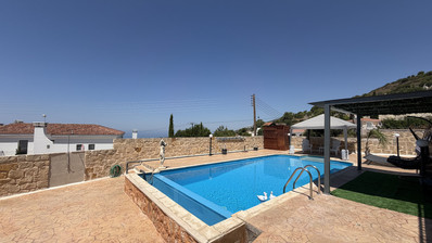 Luxury Detached four Bedroom House with unobstructed sea views and private swimming pool located in Tsada, Pafos for sale.
