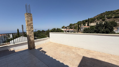 Luxury Detached four Bedroom House with unobstructed sea views and private swimming pool located in Tsada, Pafos for sale.