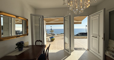 Rent: Renovated, fully furnished two bedroom ground floor apartment in the Amathusia area of Limassol, offering panoramic sea views.