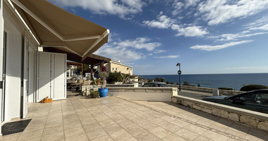 Rent: Renovated, fully furnished two bedroom ground floor apartment in the Amathusia area of Limassol, offering panoramic sea views.