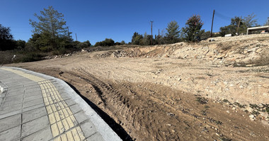 Large Building Plot for Sale in Souni-Zanakia