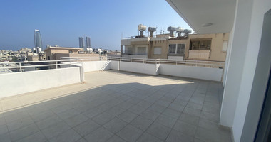 Three Bedroom Penthouse for Rent In Mesa Gitonia Limassol