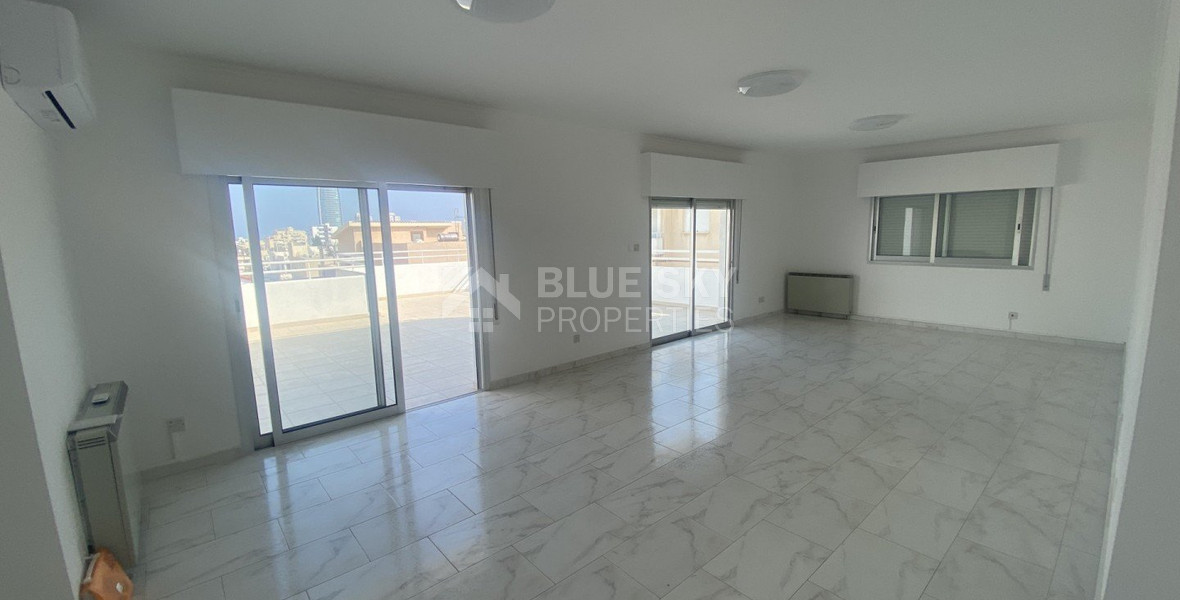 Three Bedroom Penthouse for Rent In Mesa Gitonia Limassol