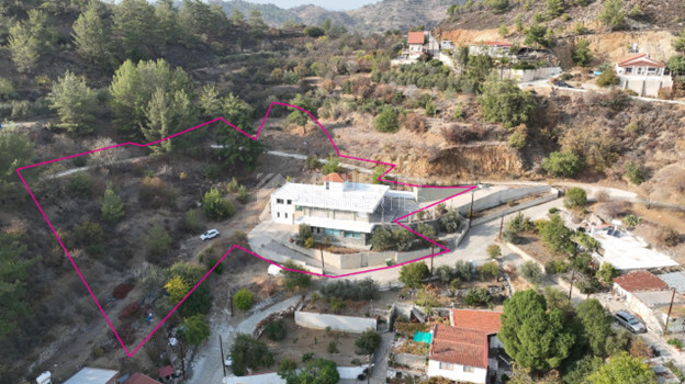 Spacious Two-Storey Detached House  with Basement & Workshop For Sale in Zoopigi Village, Limassol