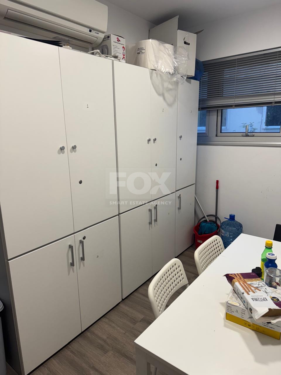 Office for Rent 250m2 in Agia Zoni