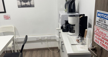 Office for Rent 250m2 in Agia Zoni