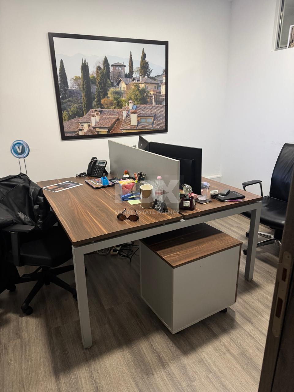 Office for Rent 250m2 in Agia Zoni