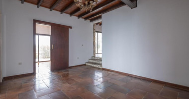 Three bedroom house in Tala  Community , in Paphos