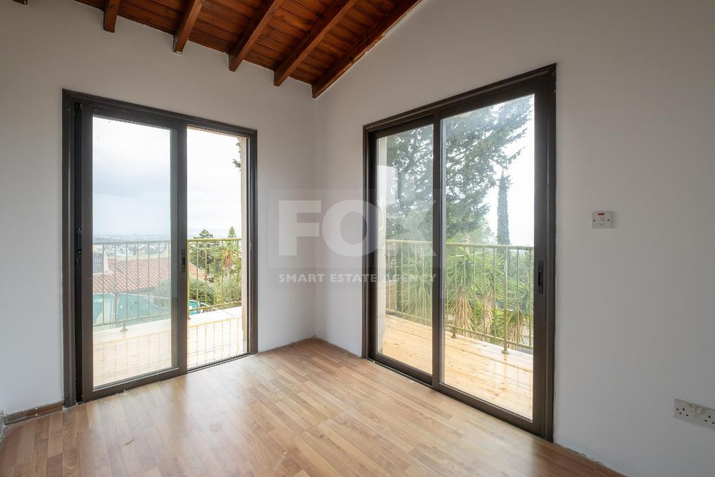 Three bedroom house in Tala  Community , in Paphos