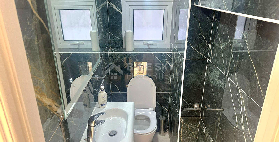 Office/Shop for rent in Agios Nicolaos